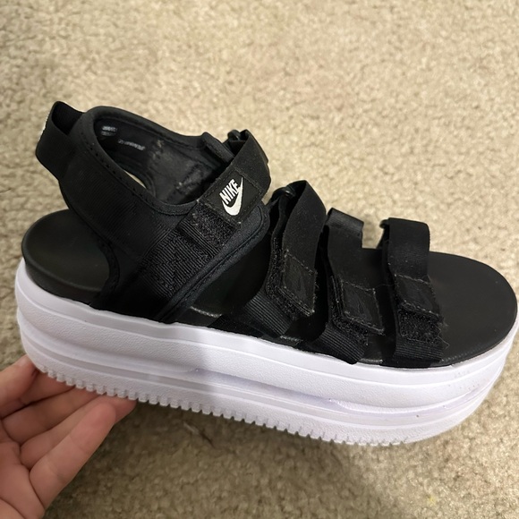 Nike Icon Women's Black Platform Sandals| Baddie | Sporty - Picture 6 of 11